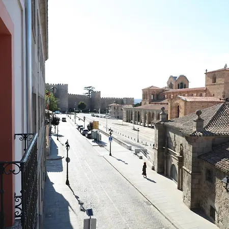 San Vicente Apartment Avila