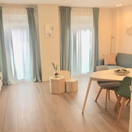 San Vicente Apartment Avila